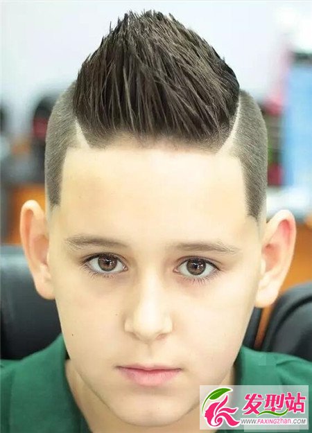 16款小帅哥发型设计 小男孩发型图片