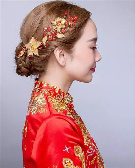 经典中式新娘发型 喜庆打扮更倾城-新娘发型-发