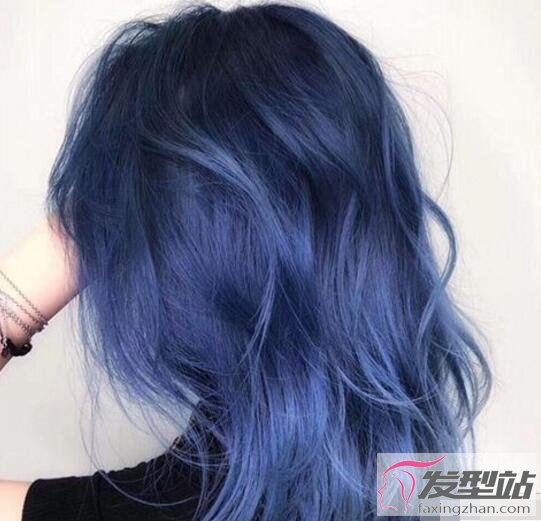 头发染成蓝色能不能改色