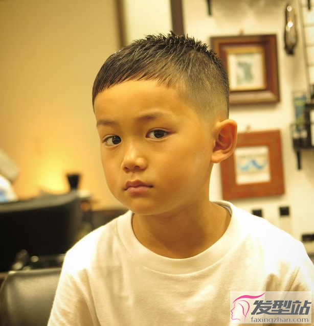 6～8岁小帅哥发型 小男孩短发推荐-儿童发型-发型站