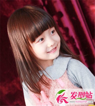 圆脸小女孩适合什么发型圆脸童星纪姿含可爱发型盘点2