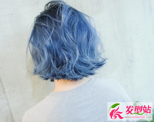 蓝色藏蓝色宝石蓝 蓝色系染发发型图片大全(3)