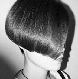 ���¶̷������Ƽ� ʱ�в���ͷ���չ��Ů������