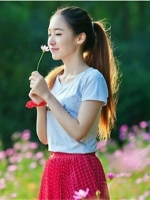 直发怎么扎好看 简单清晰马尾最甜美