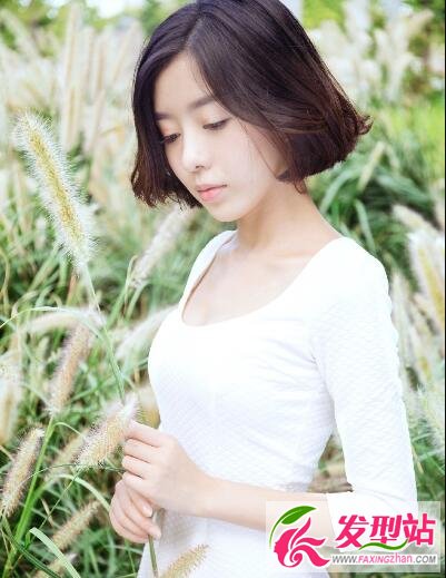 万万没想到第三季第3集禁婆扮演者王玲玉个人资料 王玲玉黑色内衣照片