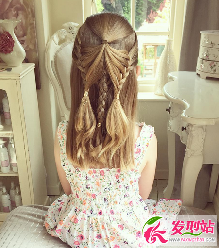 花童发型:鱼骨辫半扎发公主头