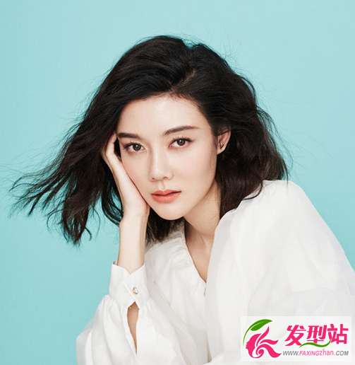 车晓气质短发lob头 优雅微卷尽显成熟女人魅力