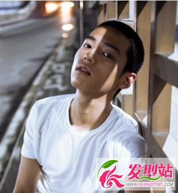 初中高中男生适合什么短发 短发寸头超帅气时尚