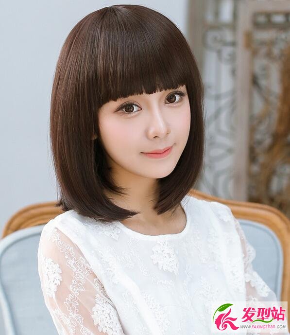 内扣短发波波头 薄藤粉白色染发_发型站_最新流行发型设计发型图片与