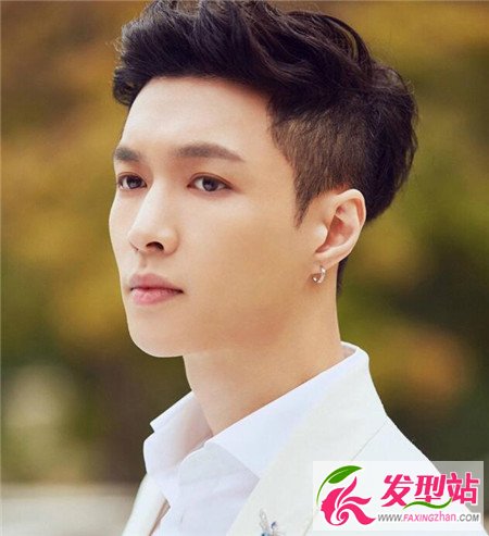 刘海上扬发型 清爽帅气男发