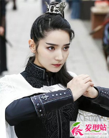 方正脸适合什么脸型 国字脸大脸发型搭配