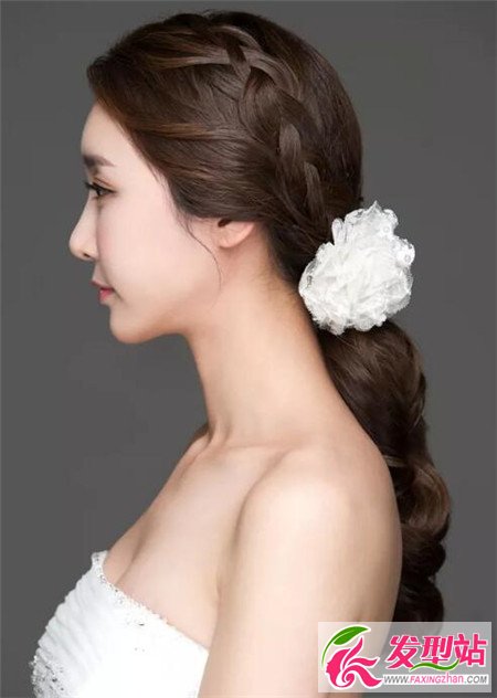 低马尾新娘发型 韩式新娘减龄马尾