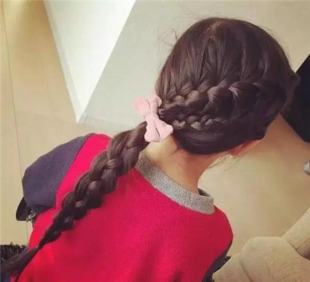 六岁女孩发型简单扎发图片