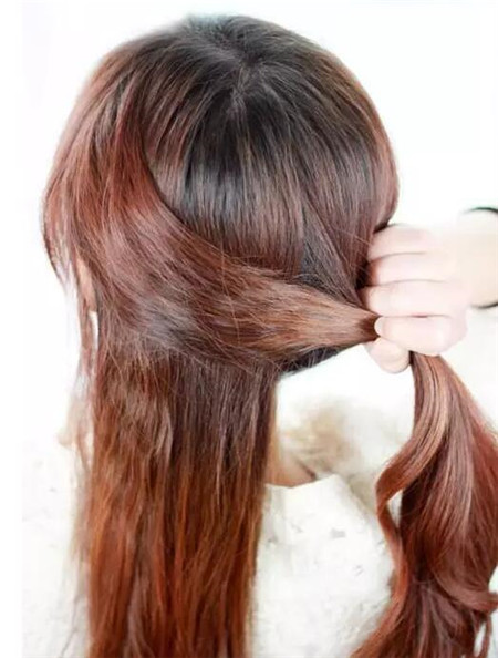 鱼尾辫编发图解 抢手款淑女发型