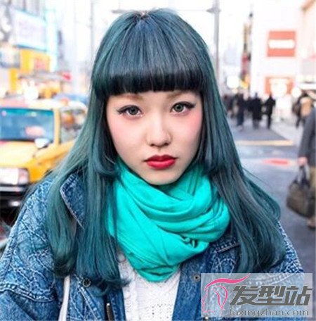 今年流行头上一抹绿孔雀绿松石绿闷青绿染发图片