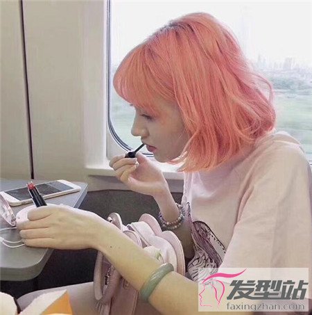 流行短发染发图片 蓝绿紫成热门发色