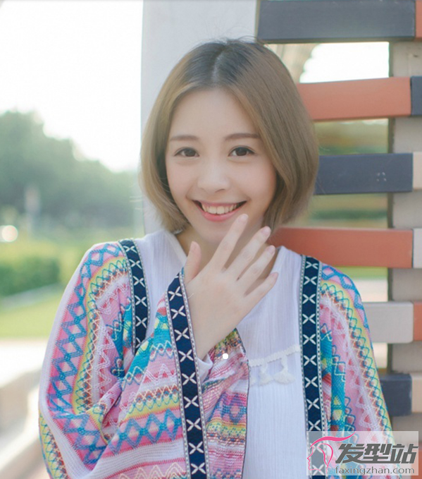 夏季女生清新短发 玩转青春主题风_发型站_最新流行发型设计发型图片