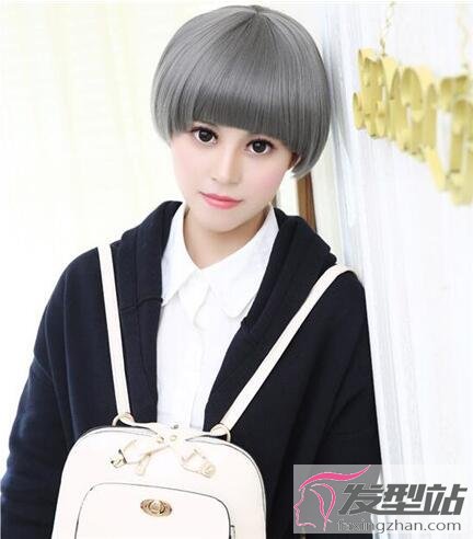 女生西瓜头短发发型萌度爆表又富有个性