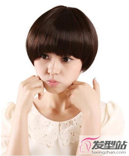 女生西瓜头短发发型萌度爆表又富有个性