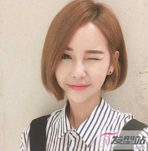 女生短发偏分发型轻松创造高颜值短发美女