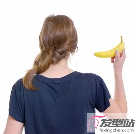 香蕉头发型图片