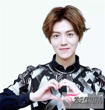 中分韩式短发,中分短碎发,中分短直发,中分欧美风短发,中分空气感烫发