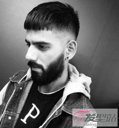 小盖头发型男帅气与减龄兼得