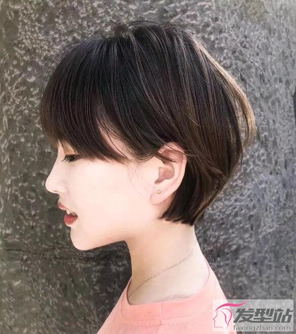 女生车厘子短发一款非常帅气的超短发型