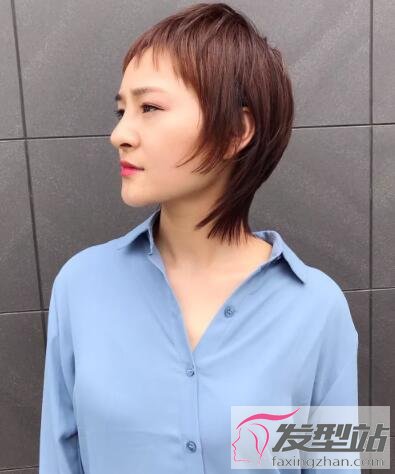 女士燕尾短发发型独特发尾俏皮洋气