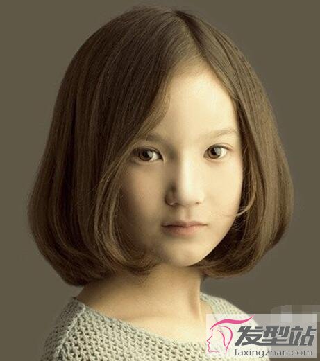 小女孩短发发型11岁图片