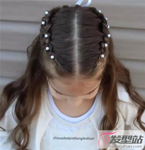 10岁儿童简单扎头发图片