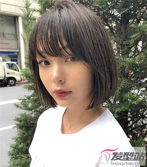 今年流行初恋波波头 甜美减龄还显脸小