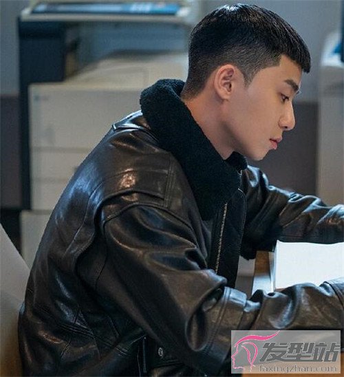 梨泰院class热门发型 男生发型流行栗子头