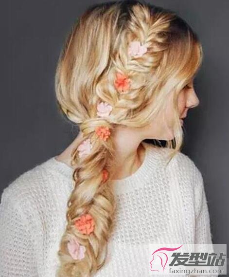 女生菠萝辫怎么编好看随性扎法散发满满女人味