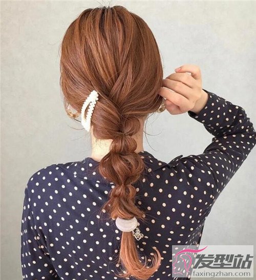 女生长发编什么发型好看慵懒感长发编发设计