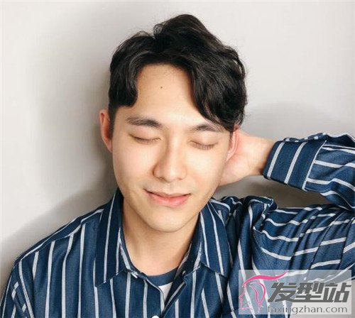 高额头男生适合什么发型韩国男星刘海发型示范