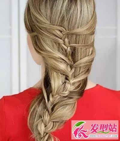 法式公主鱼骨辫编发教程图解