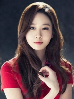 2017年自然系减龄长发 9款时髦显瘦发型