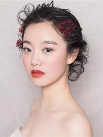 韩式新娘造型图片欣赏 清新脱俗仙女范发型设计 打造温柔婉约新娘盘发