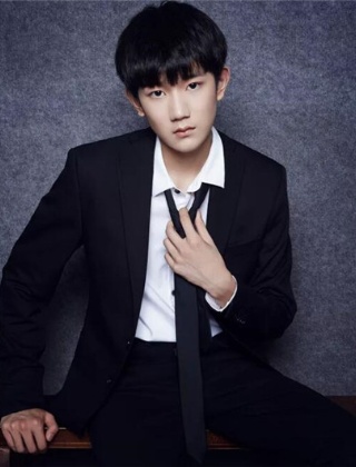 90��00���������� tfboys��������ů��