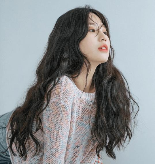 长发羊毛卷烫发图片发量少女生必备烫发