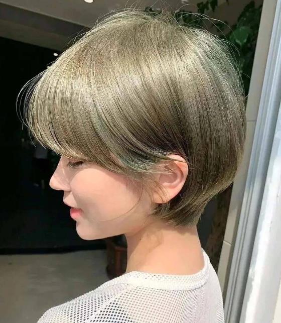 泡泡头发型图片大全 泡泡头短发扁头救星